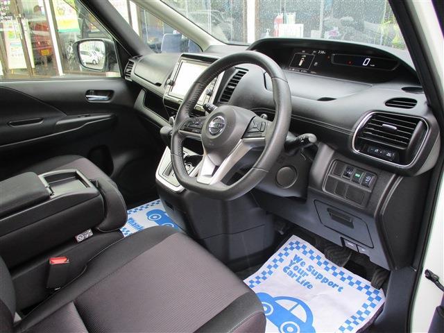 日産 セレナ ２．０ ハイウェイスター H28年 (東北) 99
