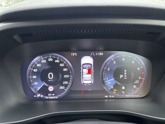 ボルボ ＸＣ４０ Ｂ４ ＡＷＤ インスクリプション ４ＷＤ R3年 (九州・沖縄) 99