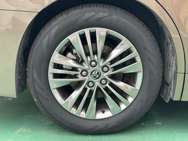 トヨタ アルファード　ハイブリッド ハイブリッド ２．５ Ｚ Ｅ－ＦＯＵＲ ４ＷＤ R6年 (東海) 99