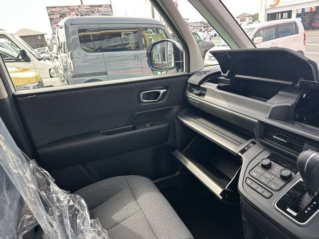 ホンダ ステップワゴン １．５ エアー ＥＸ R8年 (東海) 99