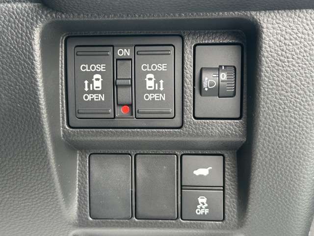ホンダ ステップワゴン １．５ エアー ＥＸ R8年 (東海) 99