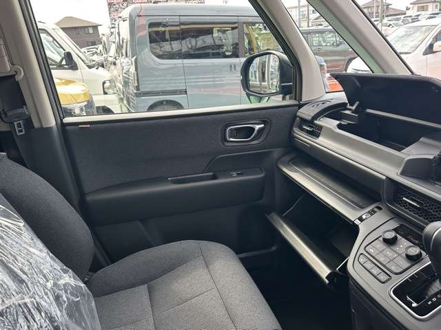 ホンダ ステップワゴン １．５ エアー ＥＸ R8年 (東海) 99