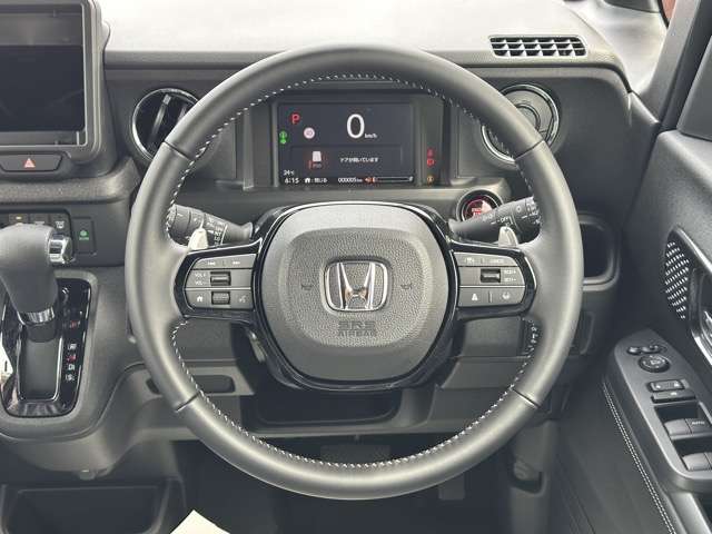 ホンダ Ｎ　ＢＯＸ カスタム ６６０ ターボ コーディネートスタイル ２トーン R8年 (東海) 99