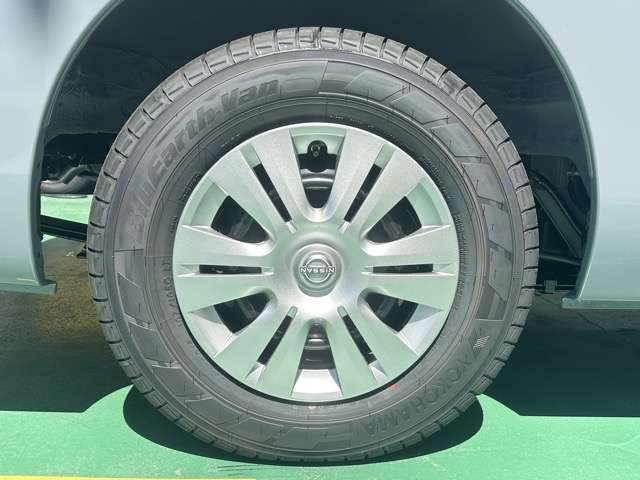 日産 キャラバンワゴン ２．５ ＧＸ ロングボディ 低床 ４ＷＤ R8年 (東海) 99
