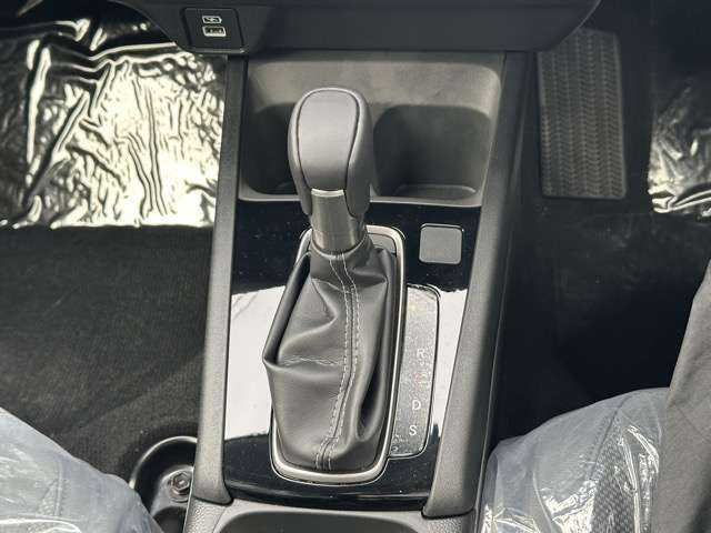 ホンダ ＷＲ−Ｖ １．５ Ｚ ブラックスタイル R8年 (東海) 99