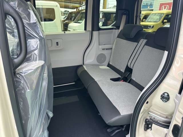 ホンダ Ｎ　ＢＯＸ ６６０ ファッションスタイル ２トーン R8年 (東海) 99