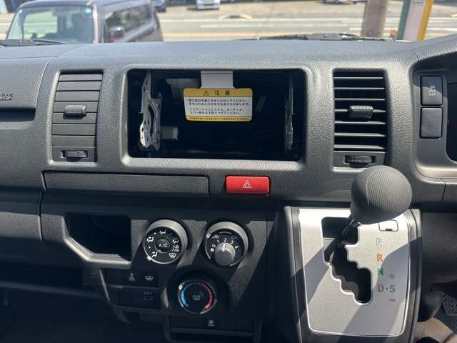 マツダ ボンゴブローニィバン ２．８ ＧＬ ディーゼルターボ ４ＷＤ R8年 (東海) 99