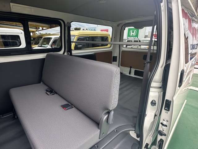 マツダ ボンゴブローニィバン ２．８ ＧＬ ディーゼルターボ ４ＷＤ R8年 (東海) 99