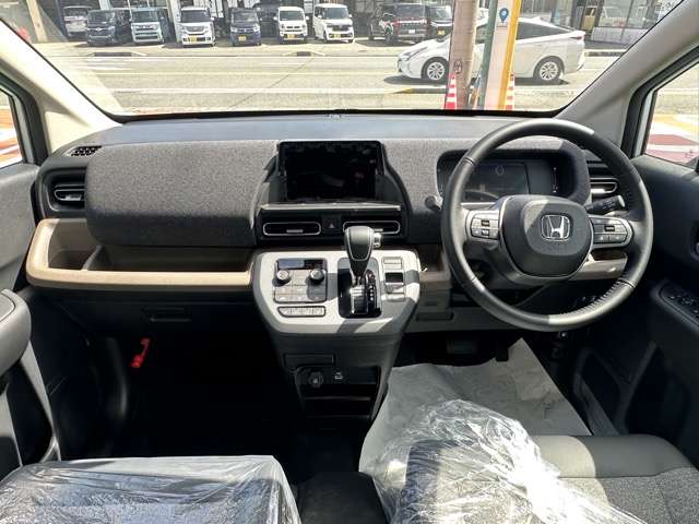 ホンダ フリード　ハイブリッド １．５ Ｅ：ＨＥＶ エアー ＥＸ R8年 (東海) 99