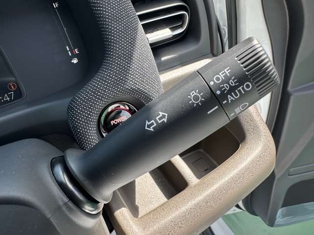 ホンダ フリード　ハイブリッド １．５ Ｅ：ＨＥＶ エアー ＥＸ R8年 (東海) 99