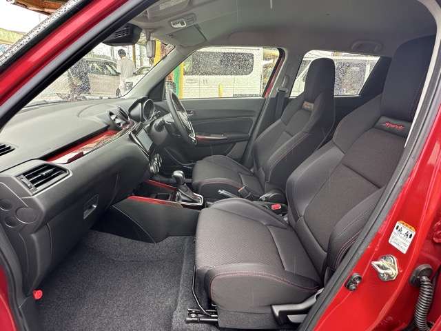 スズキ スイフト スポーツ １．４ R6年 (東海) 99