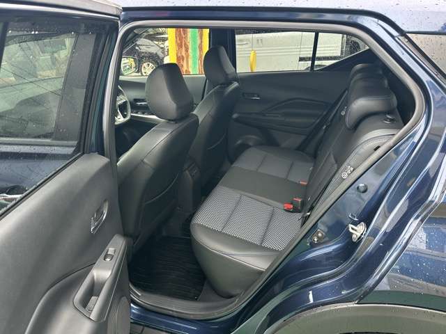 日産 キックス １．２ Ｘ （Ｅ－ＰＯＷＥＲ） R4年 (東海) 99