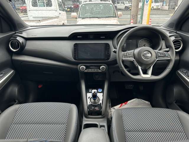日産 キックス １．２ Ｘ （Ｅ－ＰＯＷＥＲ） R4年 (東海) 99