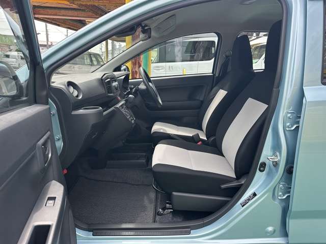 ダイハツ ミラ　イース ６６０ Ｌ ＳＡＩＩＩ １０ＴＨ アニバーサリーエディション R4年 (東海) 99