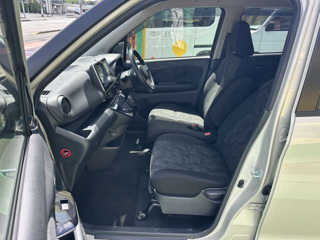 三菱 ｅＫクロス　ＥＶ Ｇ R6年 (東海) 99