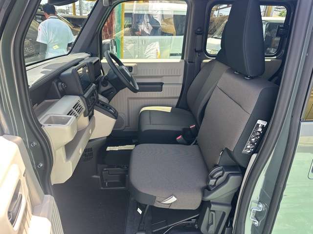 ホンダ Ｎ−ＶＡＮ　ｅ： ｅ：ファン R7年 (東海) 99