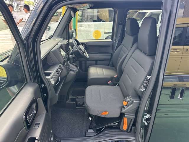 ホンダ Ｎ−ＶＡＮ ６６０ ファン ターボ R8年 (東海) 99