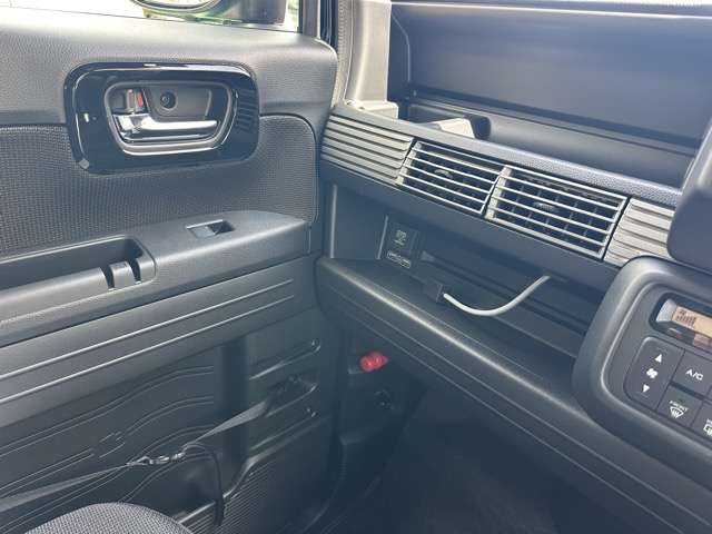 ホンダ Ｎ−ＶＡＮ ６６０ ファン ターボ R8年 (東海) 99