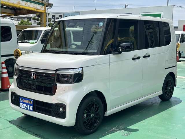 ホンダ Ｎ　ＢＯＸ カスタム ６６０ ブラック スタイル R8年 (東海) 99
