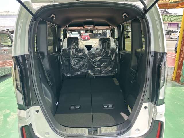 ホンダ Ｎ　ＢＯＸ カスタム ６６０ ブラック スタイル R8年 (東海) 99