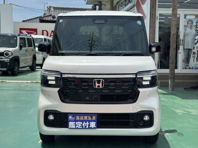 ホンダ Ｎ　ＢＯＸ カスタム ６６０ ブラック スタイル R8年 (東海) 99