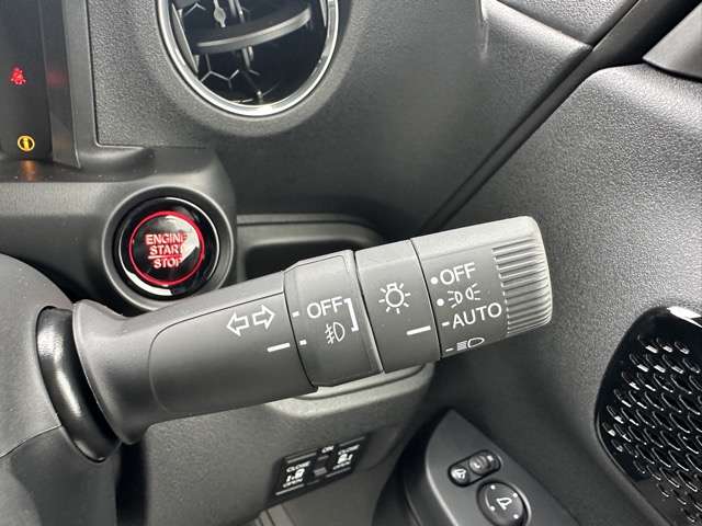 ホンダ Ｎ　ＢＯＸ カスタム ６６０ ターボ ブラック スタイル R8年 (東海) 99