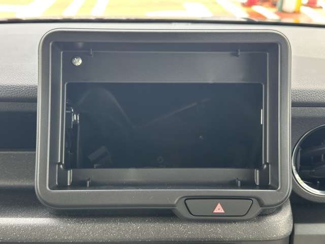 ホンダ Ｎ　ＢＯＸ カスタム ６６０ ターボ ブラック スタイル R8年 (東海) 99