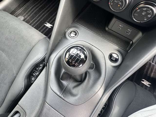 日産 フェアレディＺ ３．０ バージョン ＳＴ R7年 (東海) 99