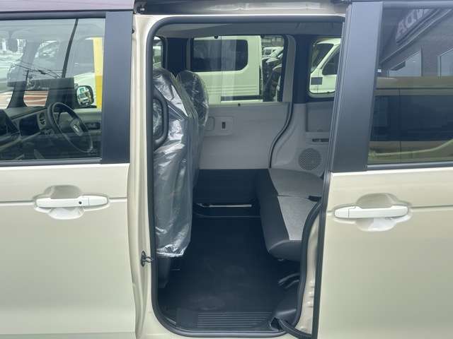 ホンダ Ｎ　ＢＯＸ ６６０ ファッションスタイル ２トーン R8年 (東海) 99