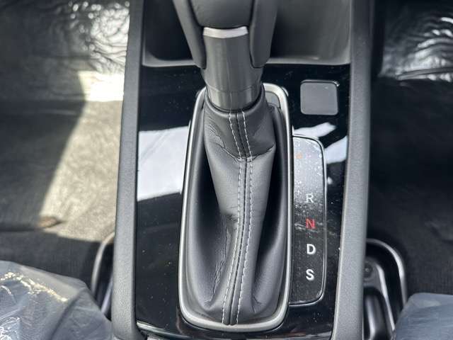 ホンダ ＷＲ−Ｖ １．５ Ｚ プラス ブラックスタイル R8年 (東海) 99