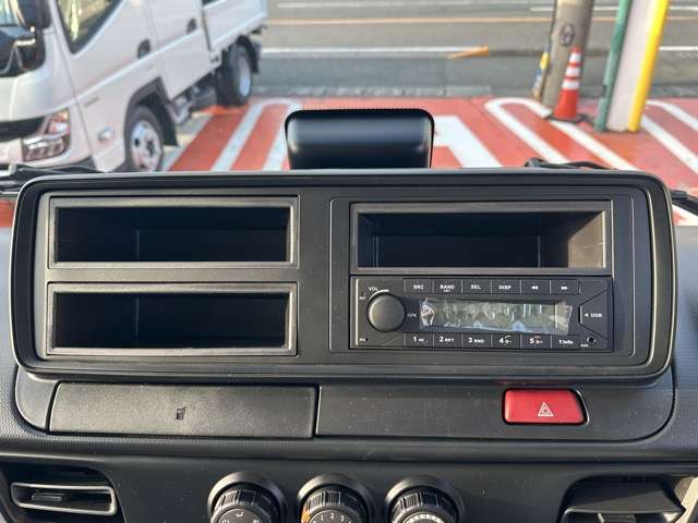 三菱フソウ キャンター ３．０ 強化ダンプ 全低床 ディーゼルターボ R8年 (東海) 99