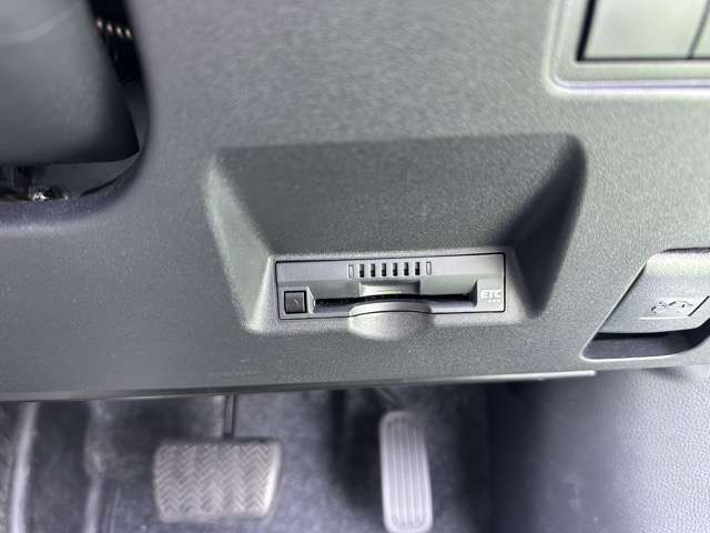 トヨタ ＧＲヤリス １．６ ＲＣ ＧＲ－ＤＡＴ ４ＷＤ R6年 (東海) 99