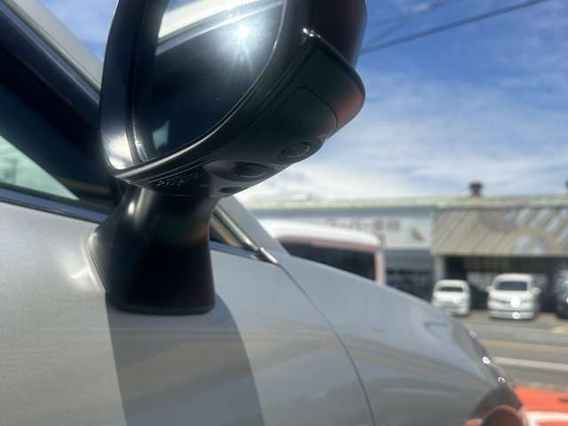 トヨタ クラウン　クロスオーバー　ハイブリッド ２．５ Ｘ Ｅ－ＦＯＵＲ ４ＷＤ R7年 (東海) 99