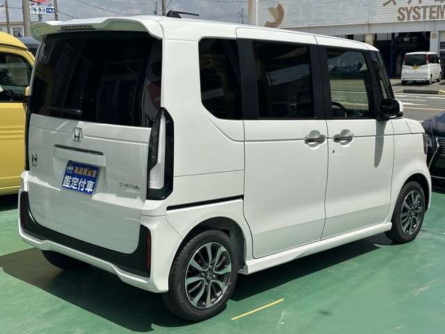 ホンダ Ｎ　ＢＯＸ カスタム ６６０ R8年 (東海) 99