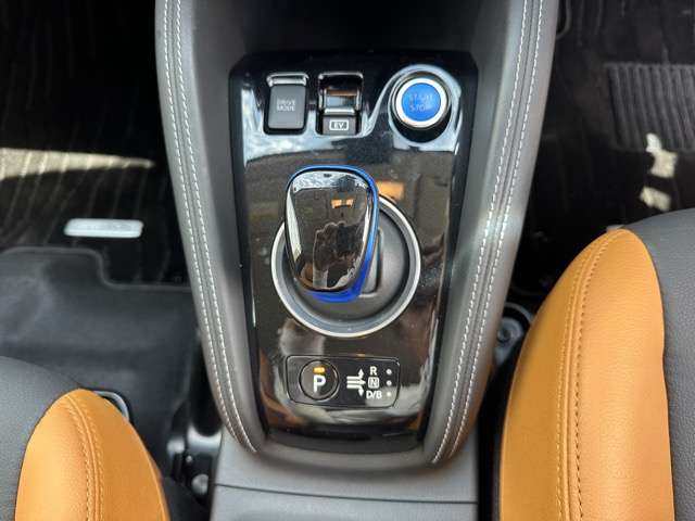 日産 キックス １．２ Ｘ ツートーン インテリアエディション （Ｅ－ＰＯＷＥＲ） R4年 (東海) 99