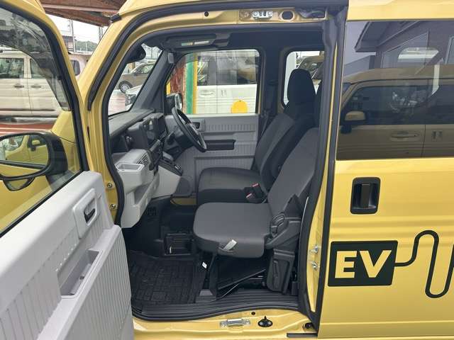 ホンダ Ｎ−ＶＡＮ　ｅ： ｅ：Ｌ４ R7年 (東海) 99