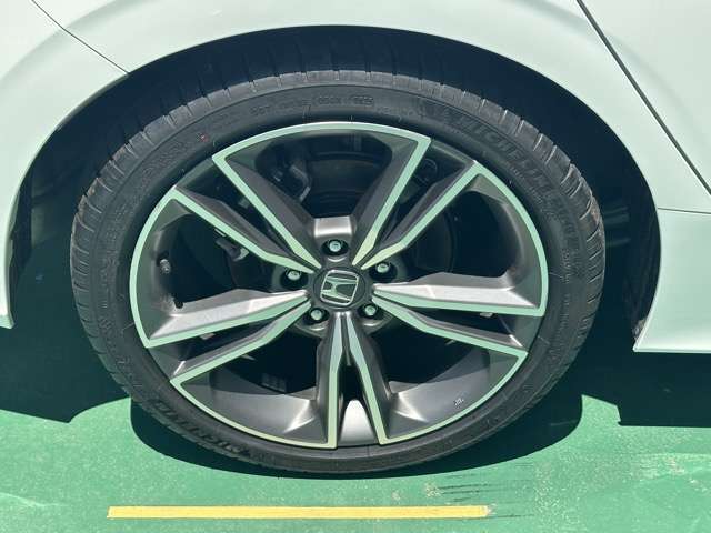 ホンダ シビック ２．０ Ｅ：ＨＥＶ ＥＸ R7年 (東海) 99