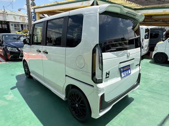 ホンダ Ｎ　ＢＯＸ カスタム ６６０ ターボ ブラック スタイル R8年 (東海) 99
