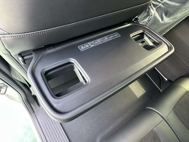 ホンダ Ｎ　ＢＯＸ カスタム ６６０ ターボ ブラック スタイル R8年 (東海) 99