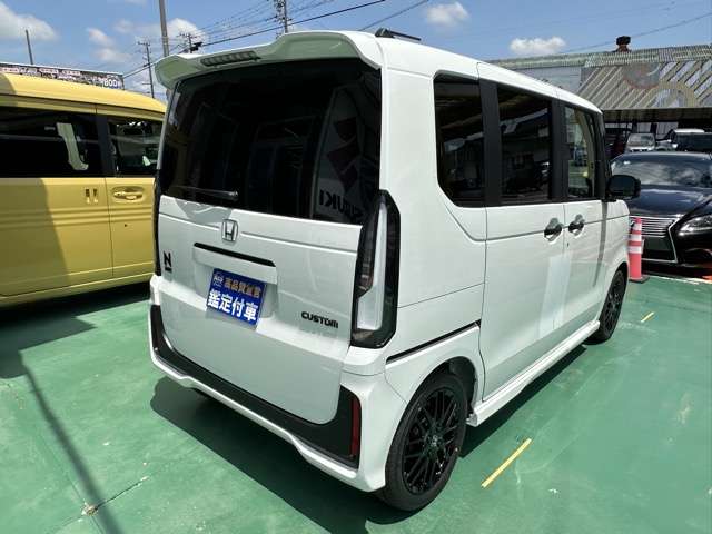 ホンダ Ｎ　ＢＯＸ カスタム ６６０ ターボ ブラック スタイル R8年 (東海) 99