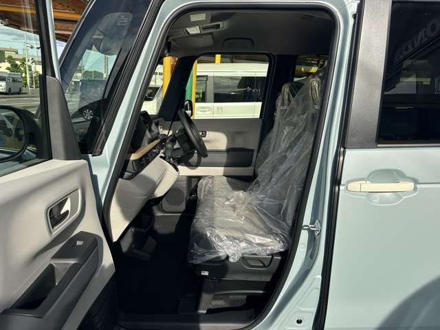 ホンダ Ｎ　ＢＯＸ ６６０ ファッションスタイル モノトーン R8年 (東海) 99