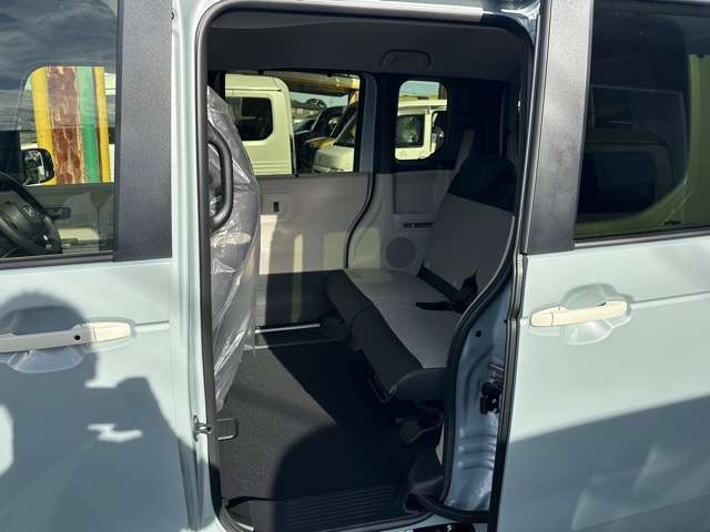 ホンダ Ｎ　ＢＯＸ ６６０ ファッションスタイル モノトーン R8年 (東海) 99