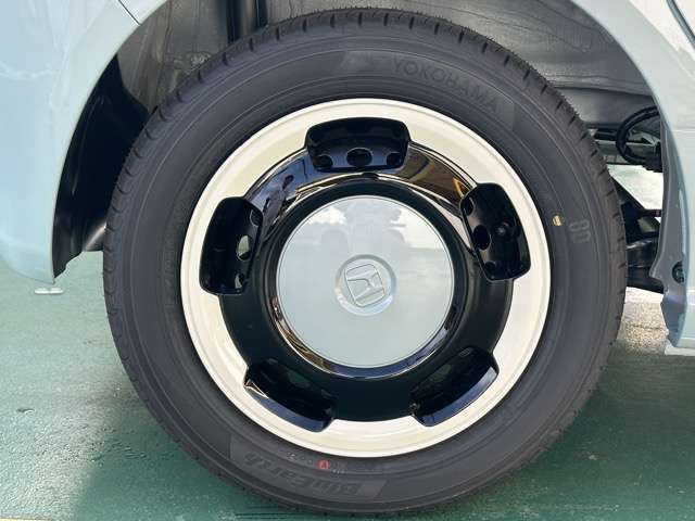 ホンダ Ｎ　ＢＯＸ ６６０ ファッションスタイル モノトーン R8年 (東海) 99