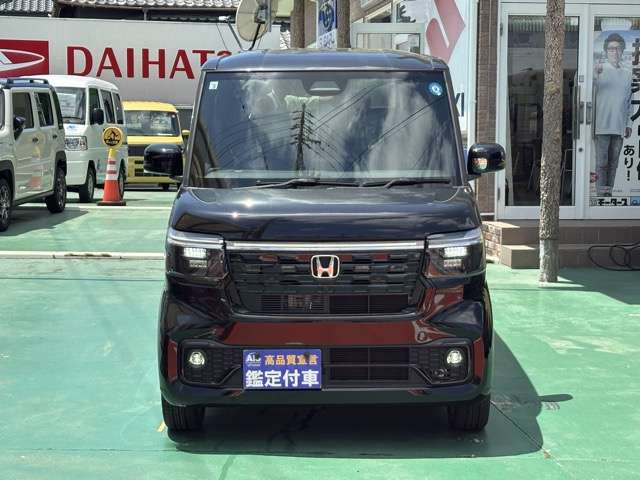 ホンダ Ｎ　ＢＯＸ カスタム ６６０ ターボ ブラック スタイル R8年 (東海) 99