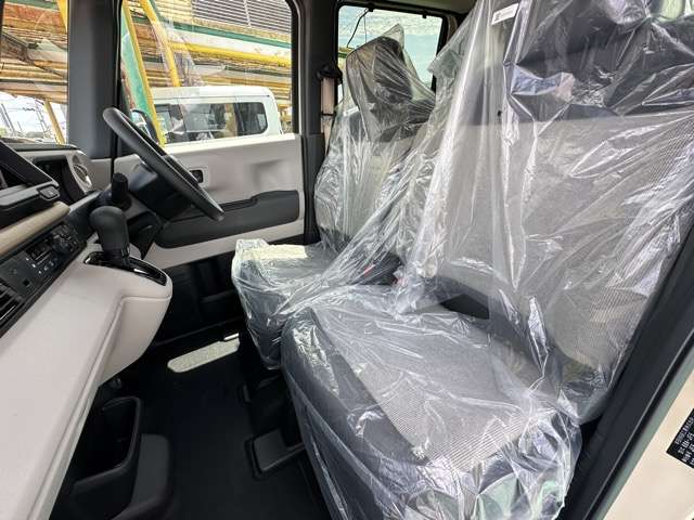 ホンダ Ｎ　ＢＯＸ ６６０ ファッションスタイル モノトーン R8年 (東海) 99