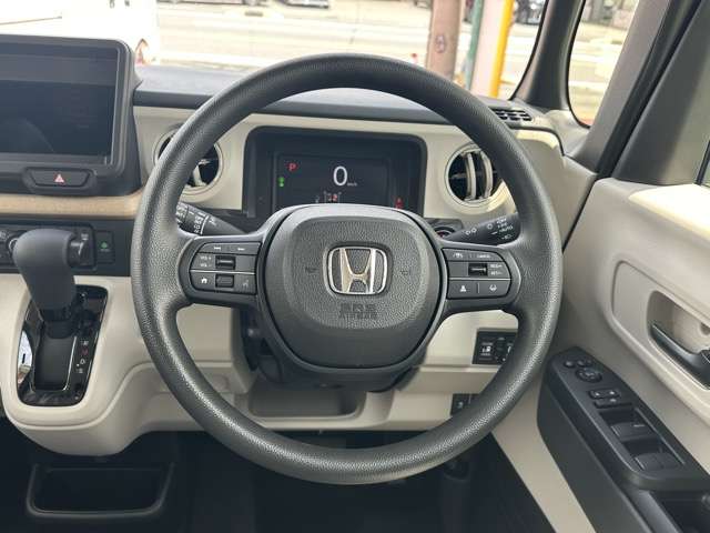 ホンダ Ｎ　ＢＯＸ ６６０ ファッションスタイル モノトーン R8年 (東海) 99