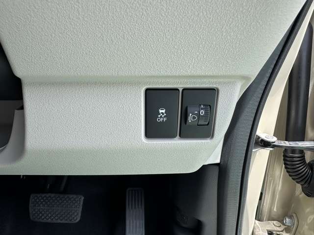 ホンダ Ｎ　ＢＯＸ ６６０ ファッションスタイル モノトーン R8年 (東海) 99