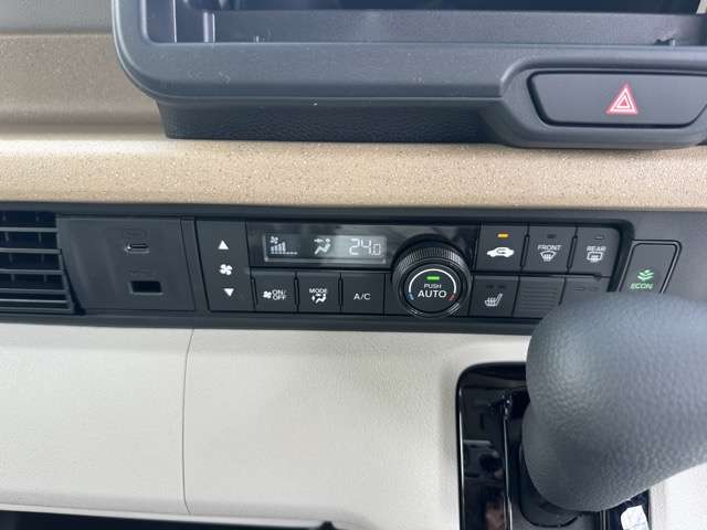 ホンダ Ｎ　ＢＯＸ ６６０ ファッションスタイル モノトーン R8年 (東海) 99