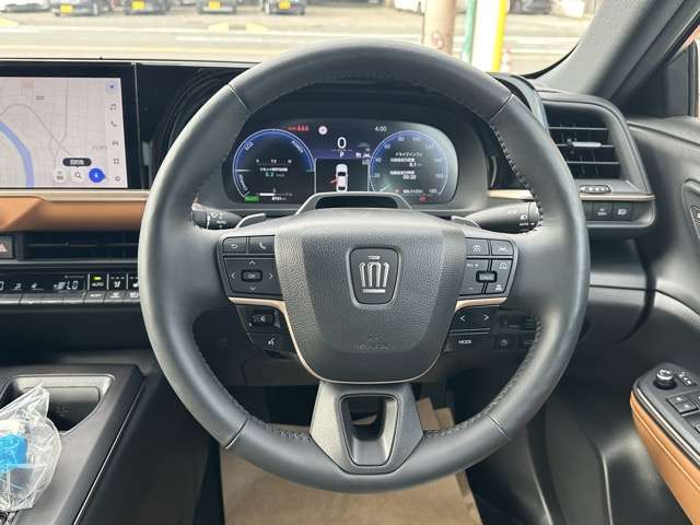 トヨタ クラウン　クロスオーバー　ハイブリッド ２．４ ＲＳ アドバンスト Ｅ－ＦＯＵＲ ＡＤＶＡＮＣＥＤ ４ＷＤ R4年 (東海) 99