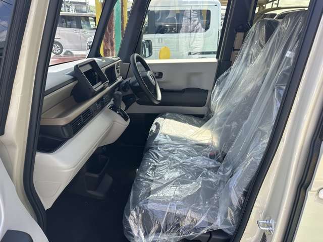 ホンダ Ｎ　ＢＯＸ ６６０ ファッションスタイル ２トーン R8年 (東海) 99
